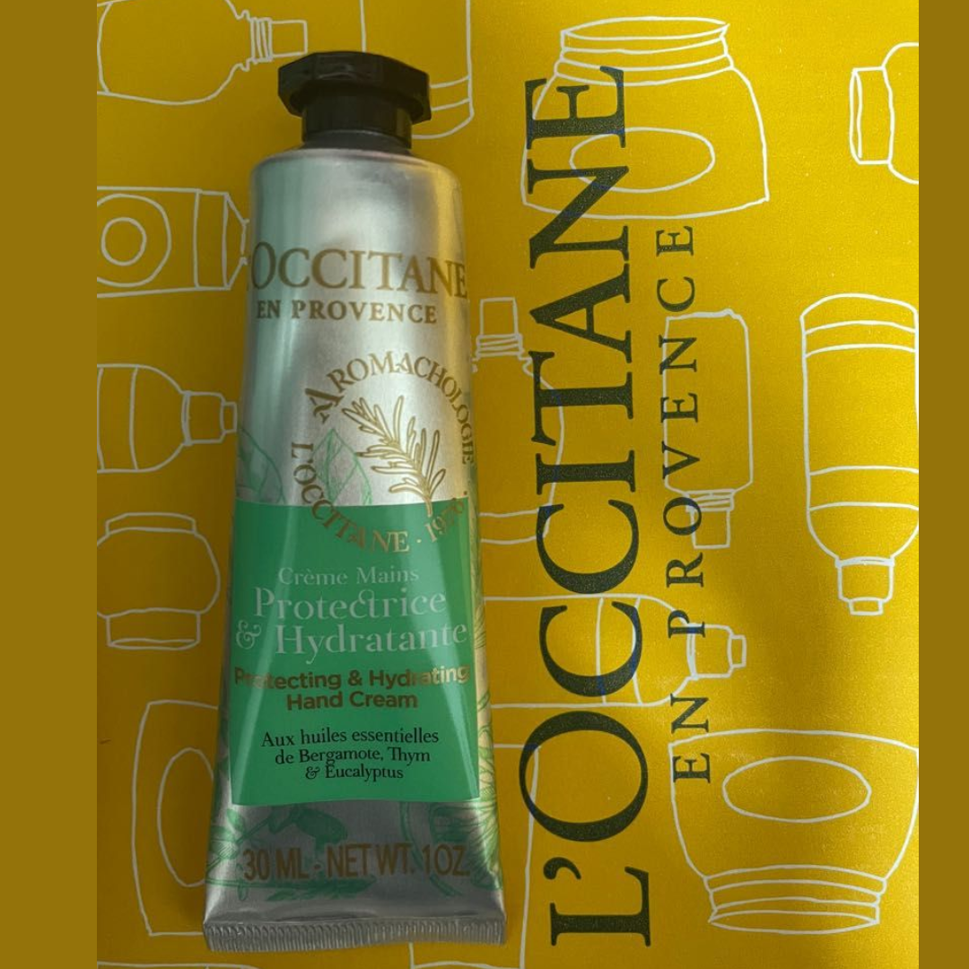 L'Occitane - Protecting and Hydrating Hand Cream - 1 Oz