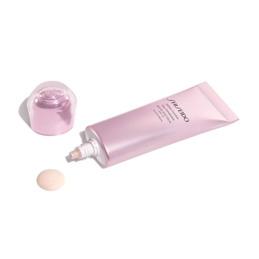 Shiseido - White Lucent Day Emulsion - 1.7 Oz