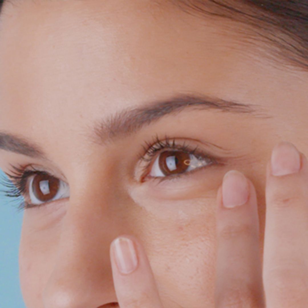 Peter Thomas Roth - Water Drench Hyaluronic Cloud Hydrating Eye Gel - 0.5 Oz