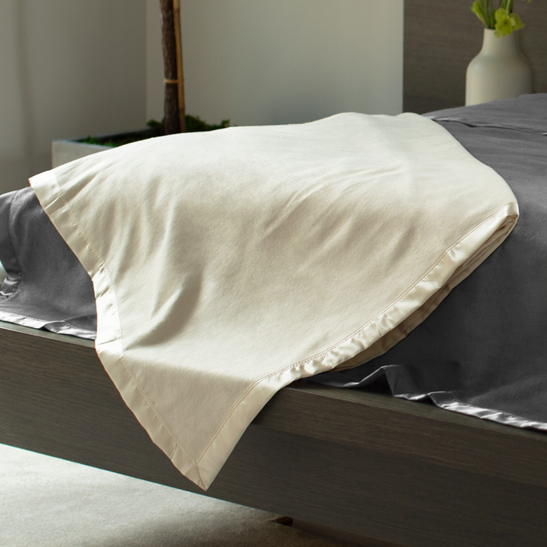 Cariloha - Bamboo Brushed Fleece Blanket