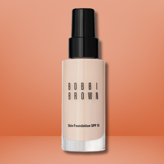Bobbi Brown - Skin Foundation SPF 15, 00 Alabaster - 1 Oz