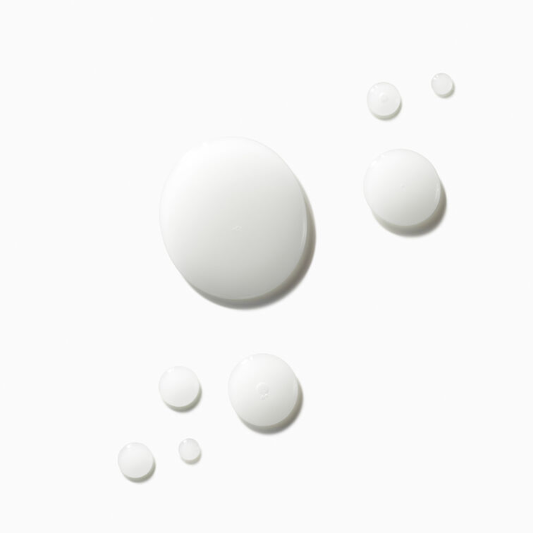 Cle De Peau - Essential Refining Essence - 5.7 Oz