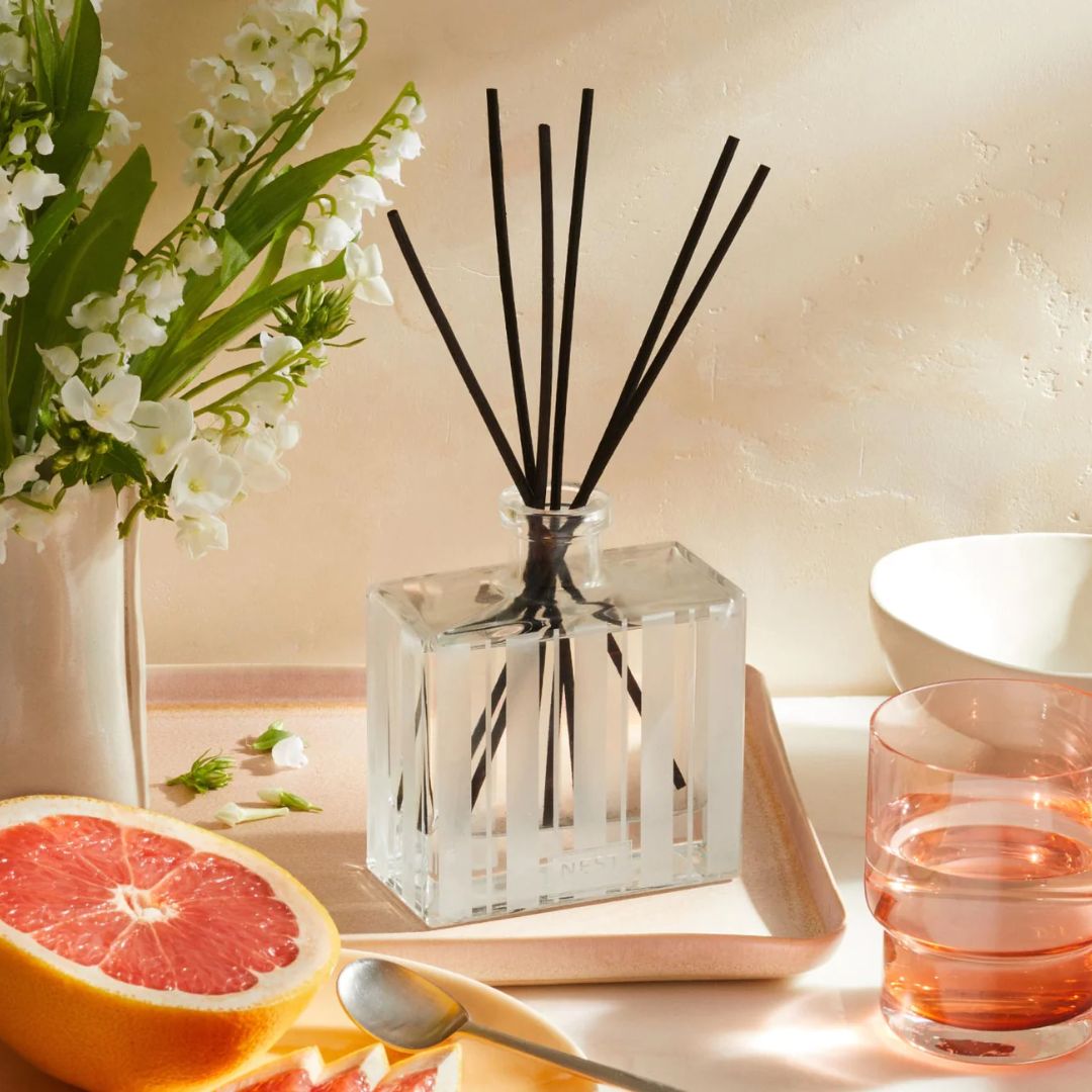 NEST Fragrances - Grapefruit Reed Diffuser - 5.9 Oz