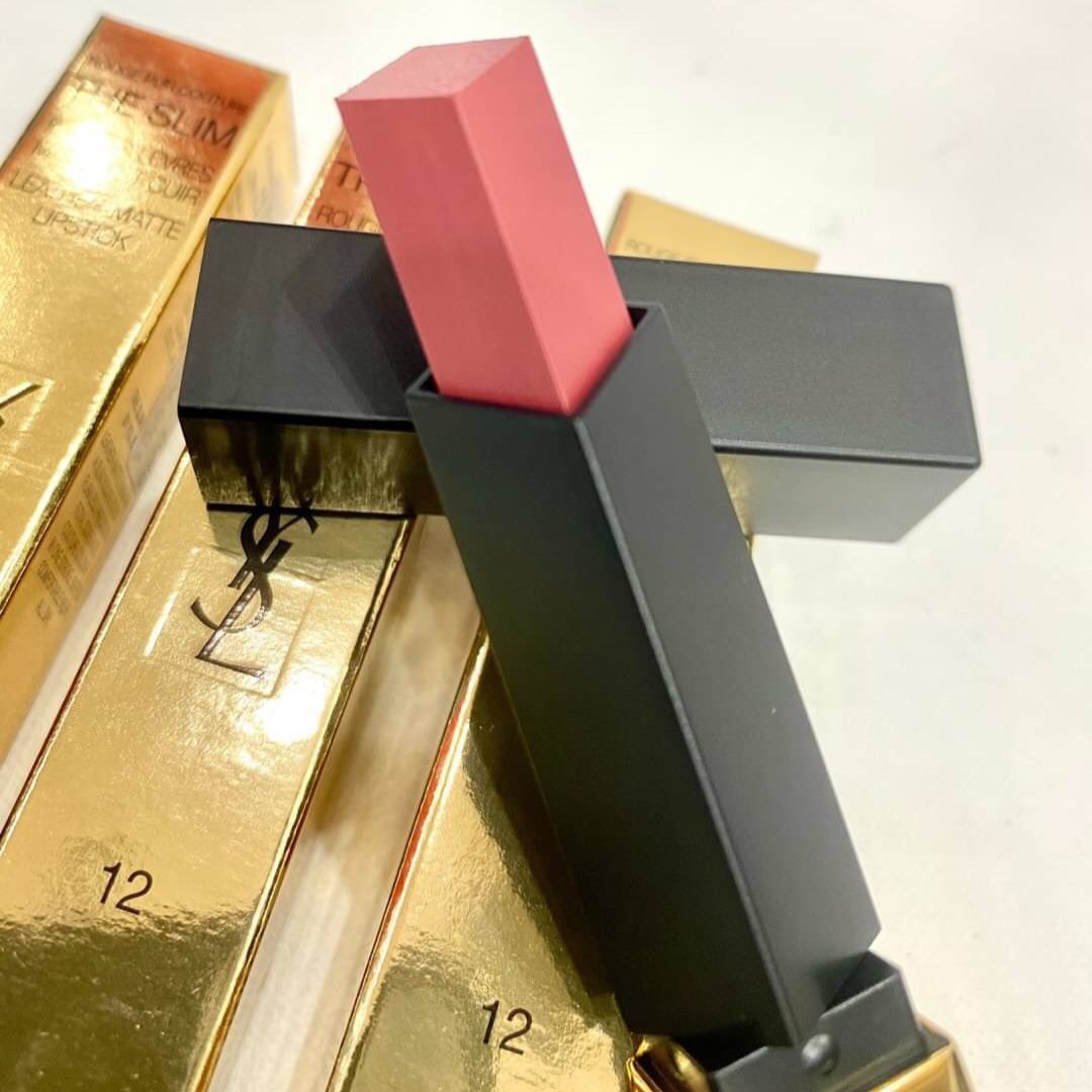 Yves Saint Laurent - Rouge Pur Couture The Slim Leather Matte Lipstick - 0.08 Oz