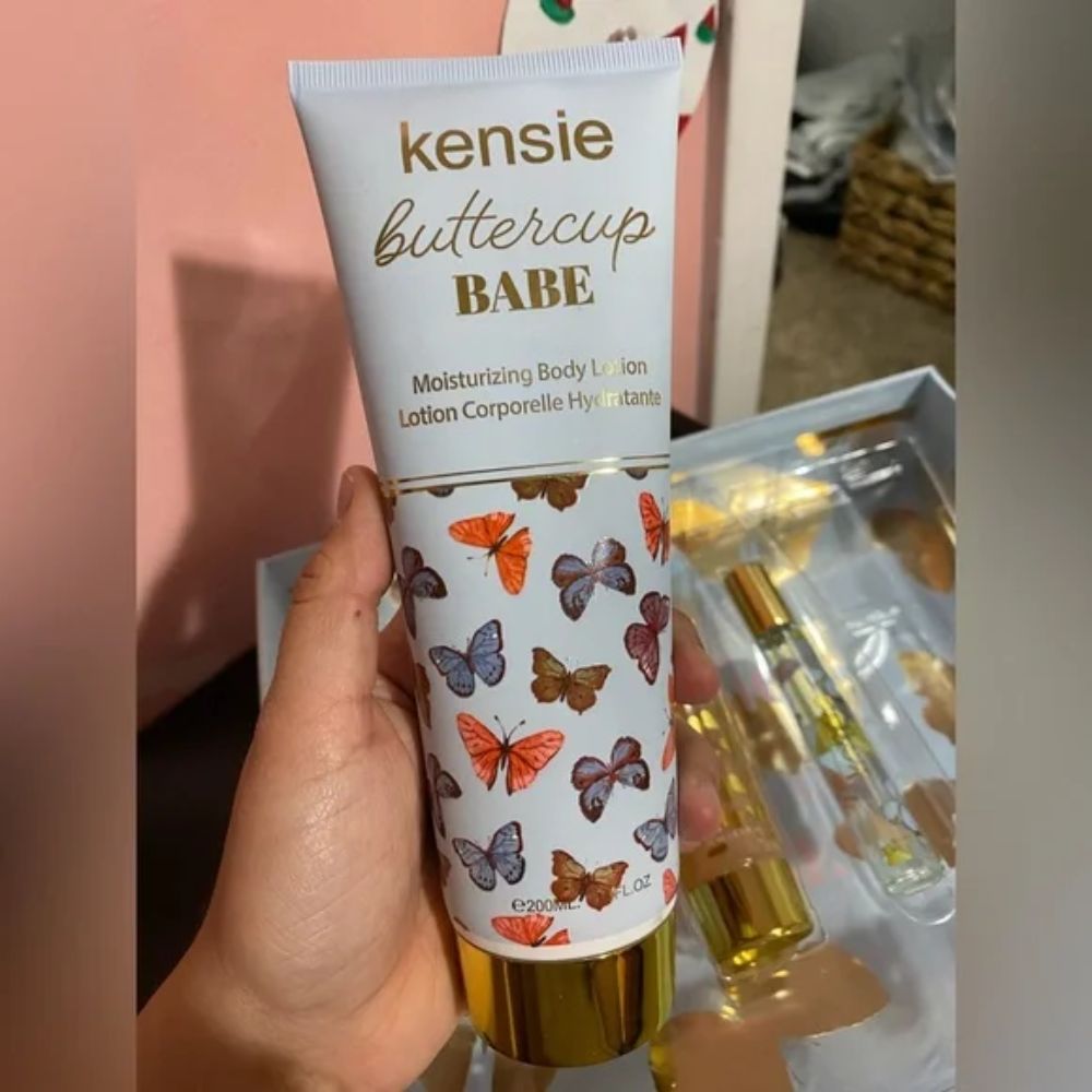 Kensie - Buttercup Babe 4 Piece Gift Set for Women