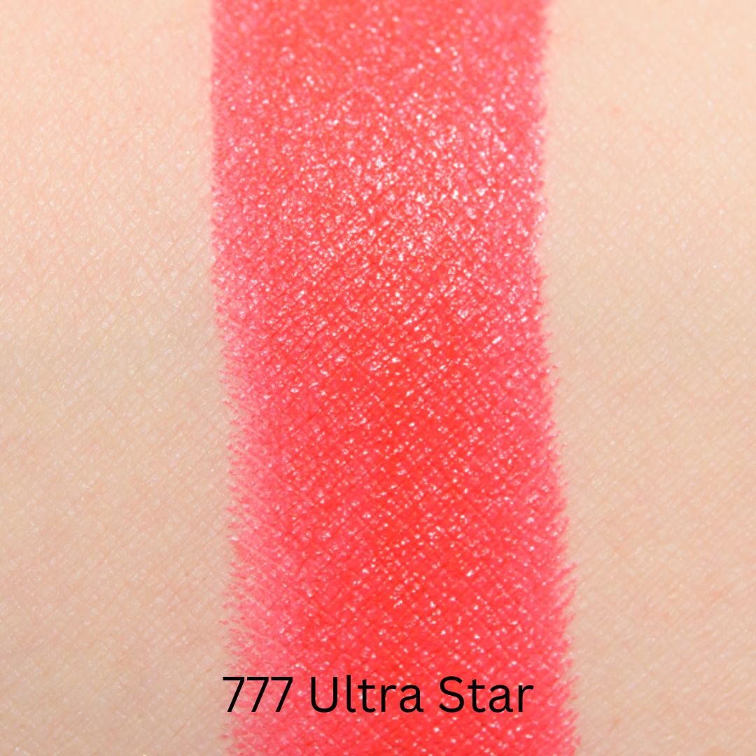 Dior - Ultra Rouge Lipstick - 0.11 Oz